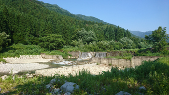 河原全景